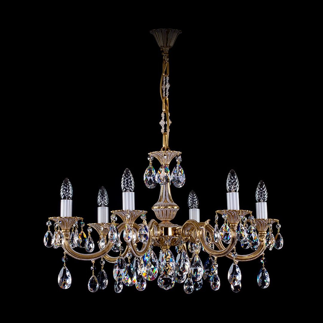 Латунные люстры и светильники