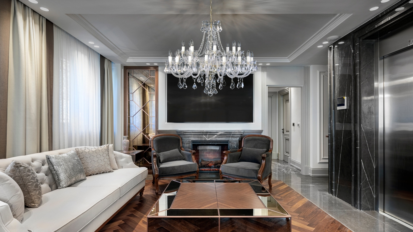 SARA XXIV. PENDLE FULL CUT ST CE