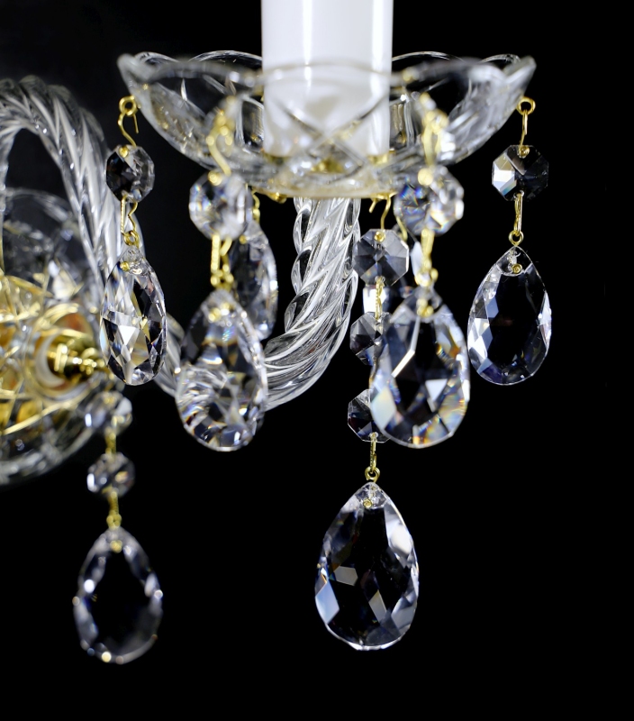 MAGGIE I. VACHTLE CE