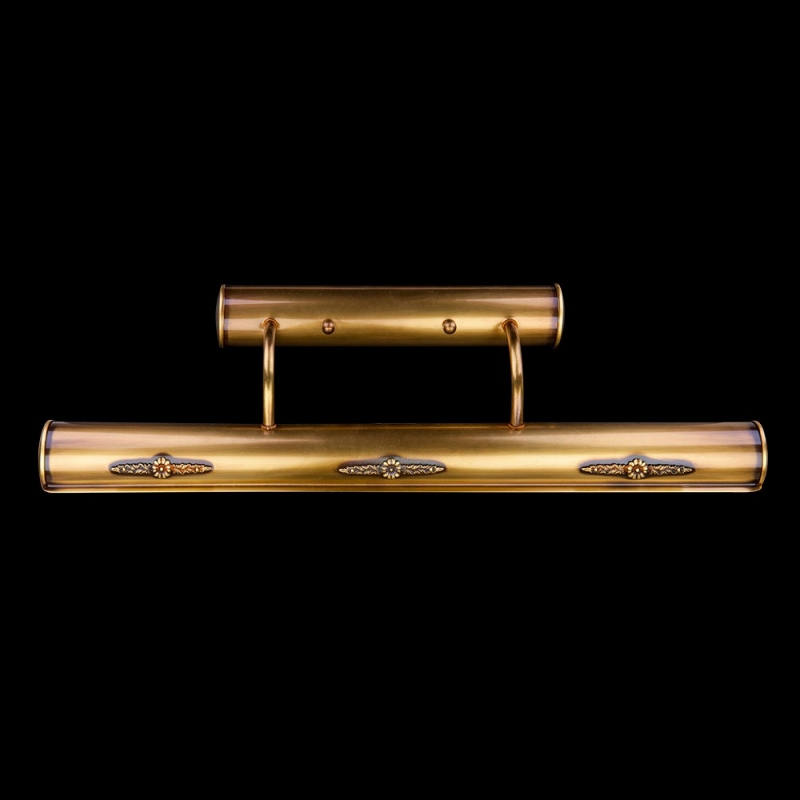 SERAFINA III. LIGHT PATINA