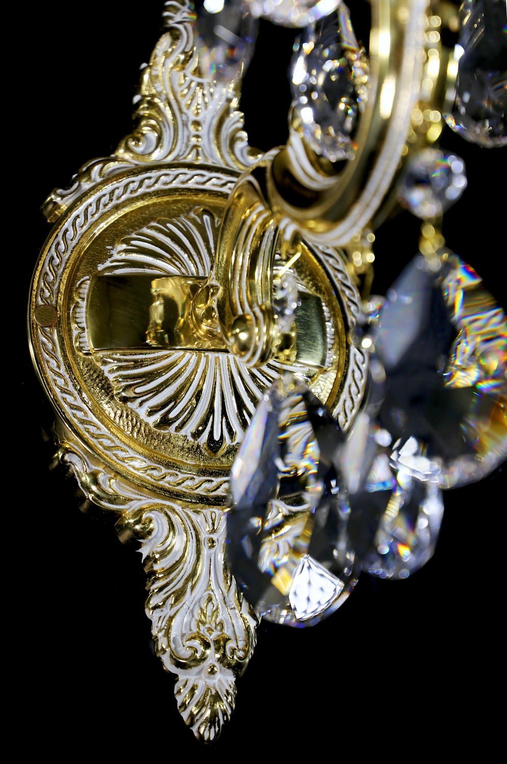 SARKA I. WHITE GOLD CE