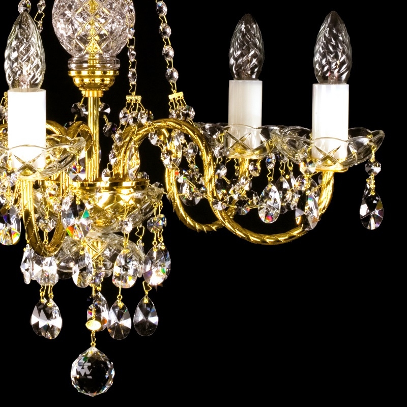 ADELA V. FULL CUT CE