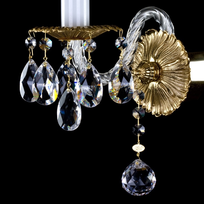 CHLOE I. POLISHED CE